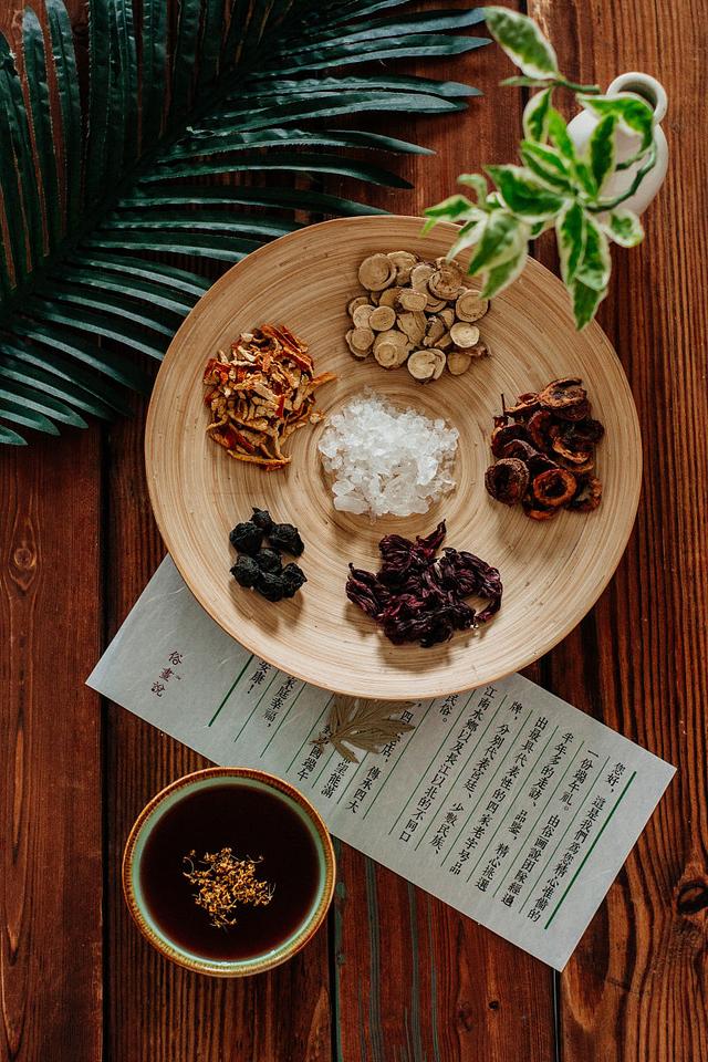 独特的酸梅汤:解暑、调节肠胃、美容养颜的夏日佳品