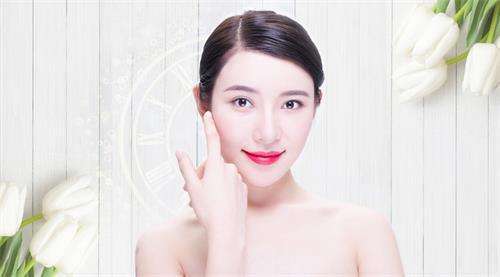 秋季美容护肤小常识,补水保湿是重点!