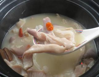 “秋进补，冬打虎”，秋天常喝4道汤，滋补强身健体，增强免疫力