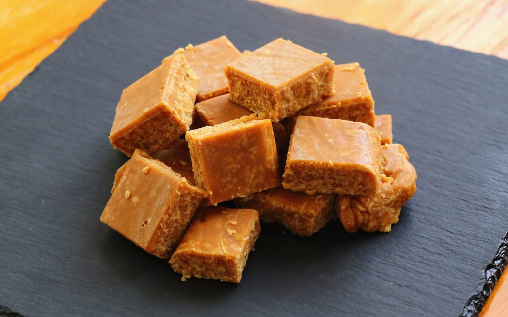 甘蔗红糖的功效与禁忌(甘蔗红糖的功效与禁忌,了解一下)