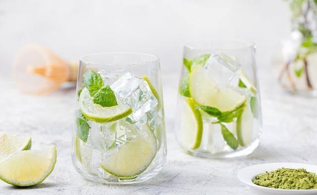 苏达水作用与功效(苏达水:神奇水源,润泽肌肤)