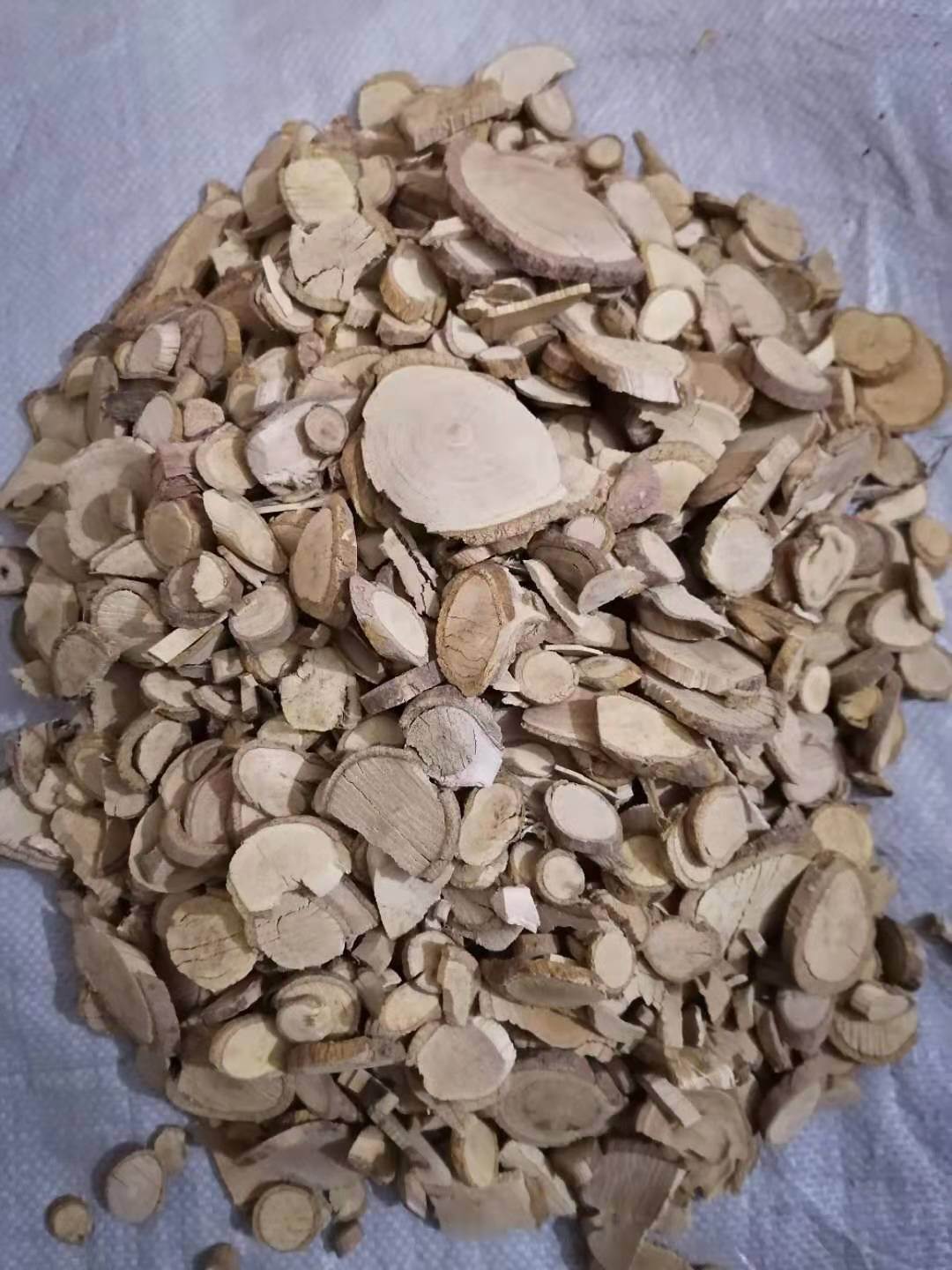 追风藤:神奇的中草药,有助于改善关节疼痛和风湿性关节炎