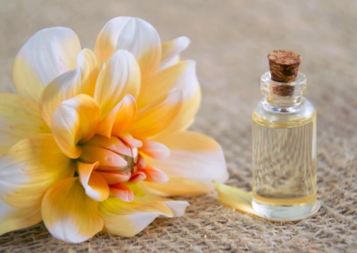 什么是精油补充液?