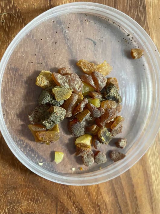 芳香知识,来看看我手上的香料图。