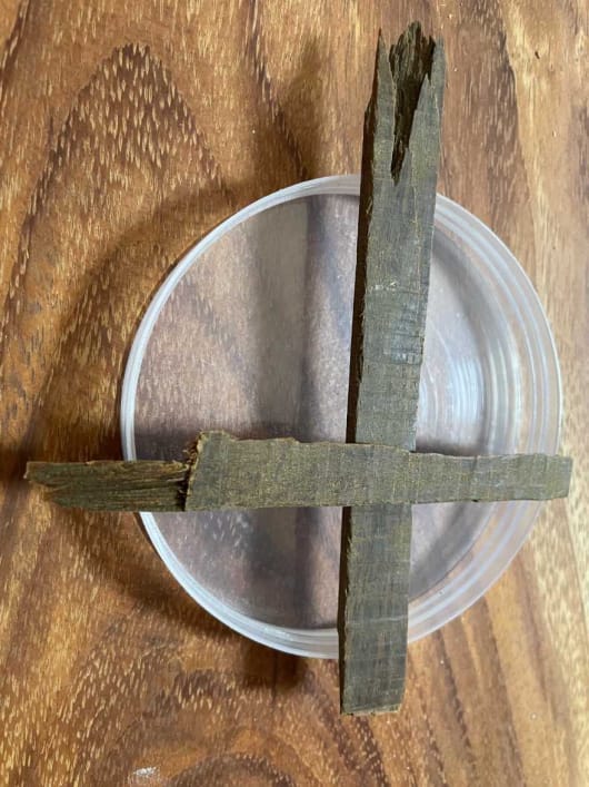 芳香知识,来看看我手上的香料图。