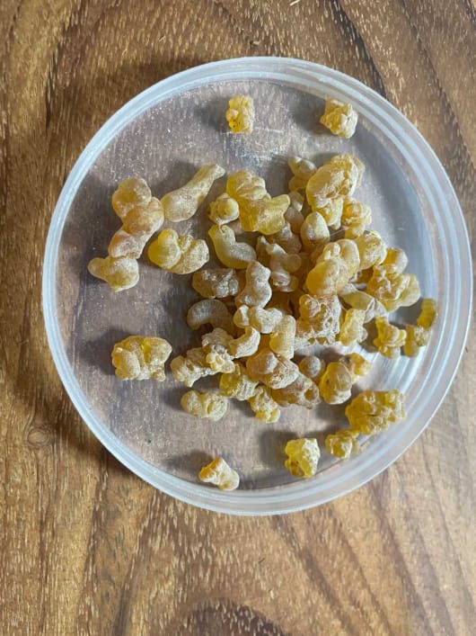 芳香知识,来看看我手上的香料图。