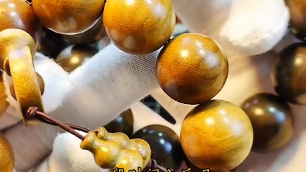 女人金丝楠木手串功效(女人金丝楠木手串:美容养颜,助缓解压力)