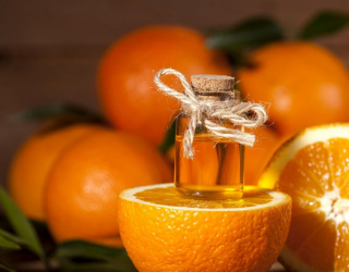 橙皮精油制作方法(橙皮精油制作方法窍门)