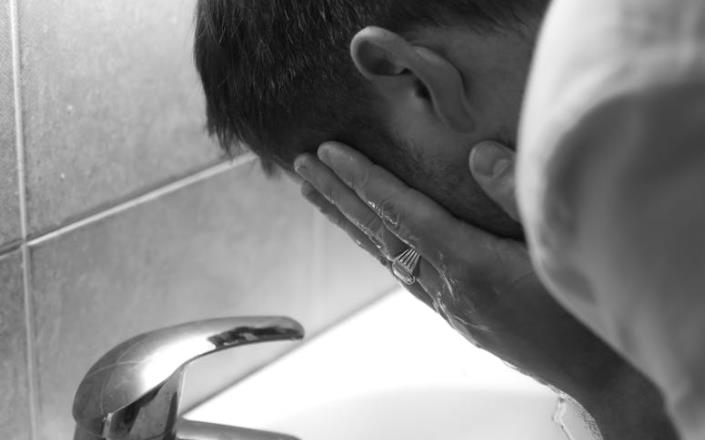 我可以每天使用洗面奶吗?