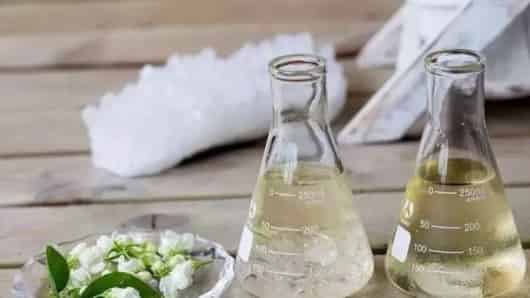 纯露用了这么久,这些小知识你知道吗?