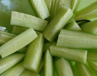 黄瓜的10大好处(黄瓜的10大好处是什么)