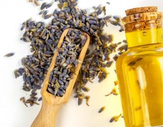 精华液怎么用使用方法(最能呵护皮肤的用法)