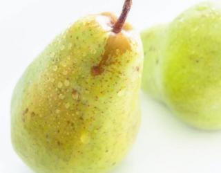 什么维生素可以让你的乳房变大？