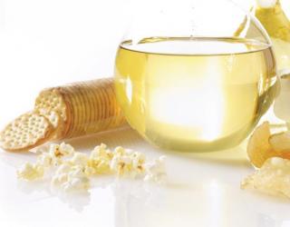 7种保持乳房健康和紧致的精油(乳房用什么精油)