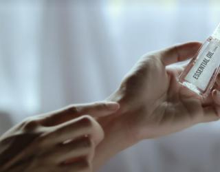 护发精油怎么用（正确的使用方法）