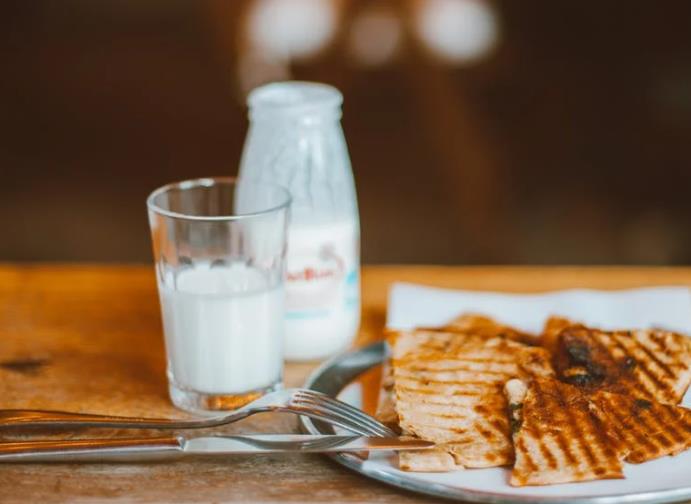 为什么山羊奶不被视为乳制品?