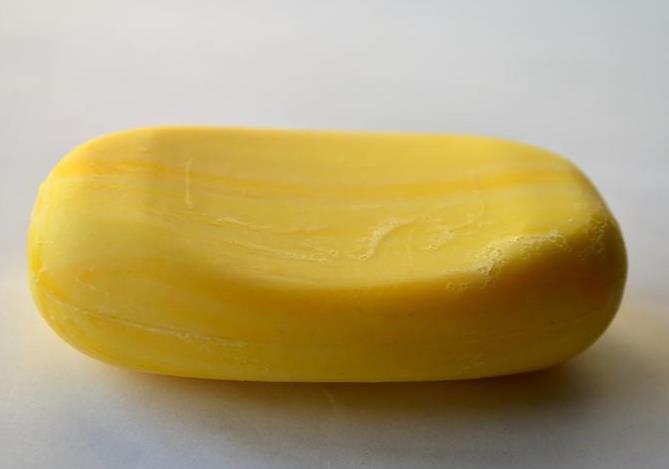 在皮肤上使用山羊奶皂有什么好处?