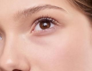 使用精油治疗皮肤湿疹的副作用和风险