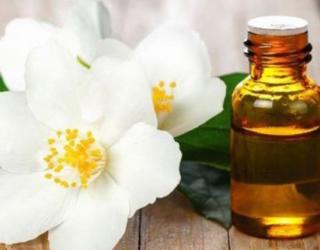 促进睡眠的11种最佳精油以及使用方法