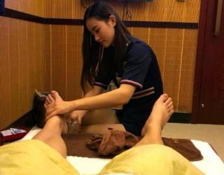 精油按摩对身体有什么好处（精油全身按摩有什么好处）