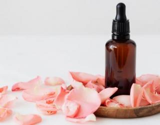 什么精油可以提高女性功能