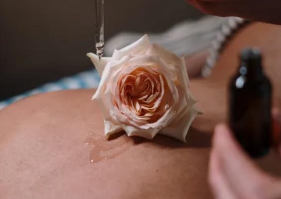 什么精油有助于爱情?