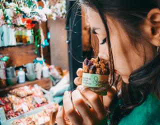 手工自制玫瑰精油方法：如何自制玫瑰精油