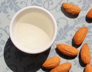 什么精油丰胸效果好：10个乳房按摩增大的精油